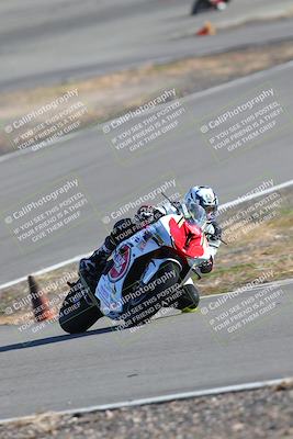 media/Feb-05-2023-Classic Track Day (Sun) [[c35aca4a42]]/Group 1/session 4 turn 4/